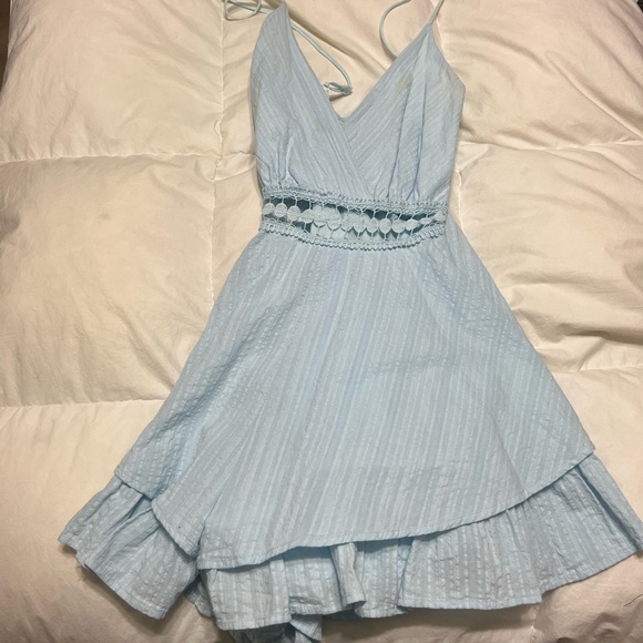 Light Blue Sleeveless Ruffle romper - Picture 3 of 6